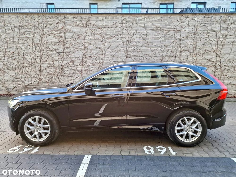 Volvo XC 60 T4 Momentum - 6