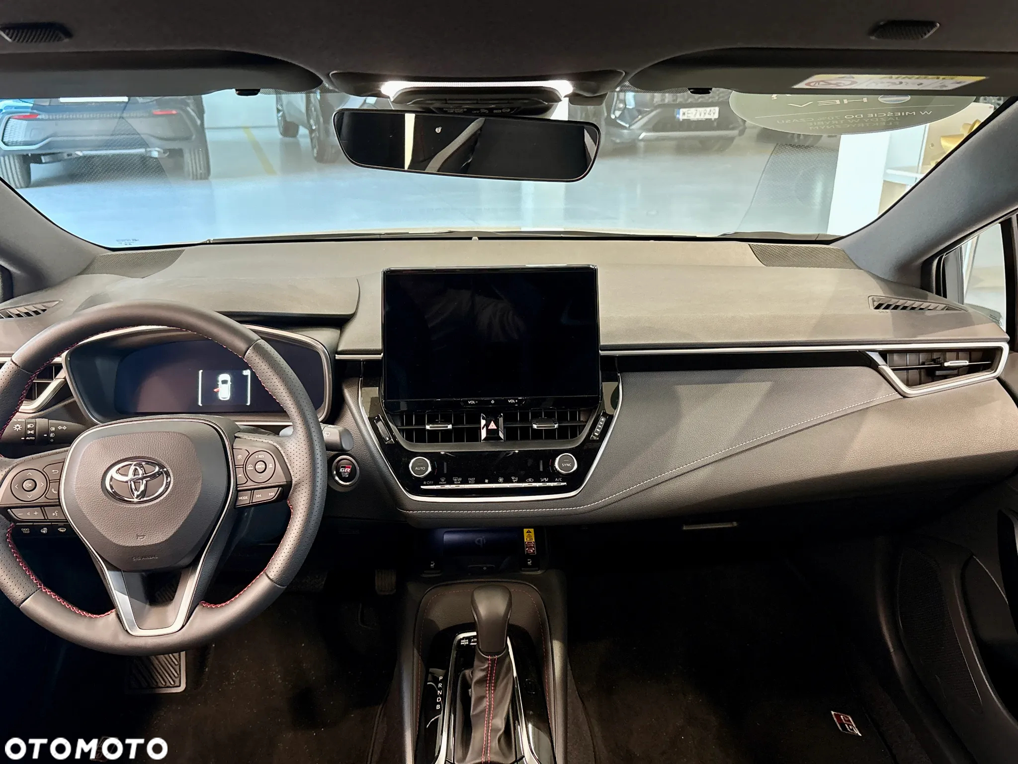Toyota Corolla 1.8 Hybrid GR Sport - 17
