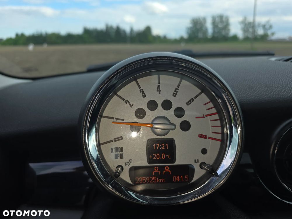 MINI Cooper Standard - 19