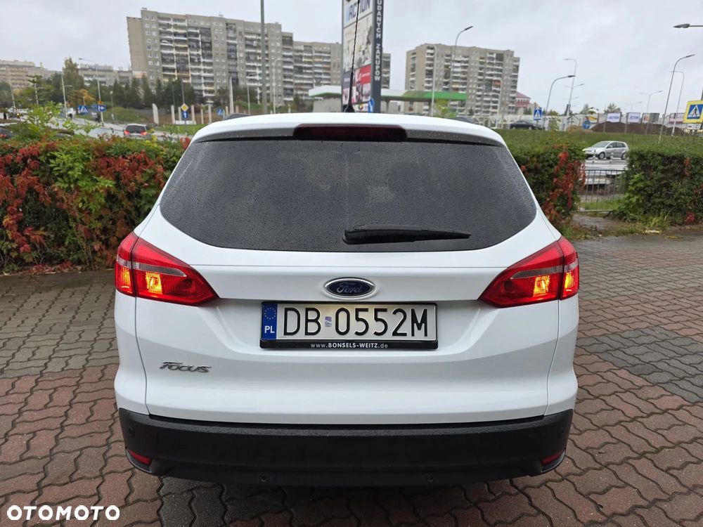 Ford Focus 1.5 EcoBlue Start-Stopp-System TITANIUM - 6