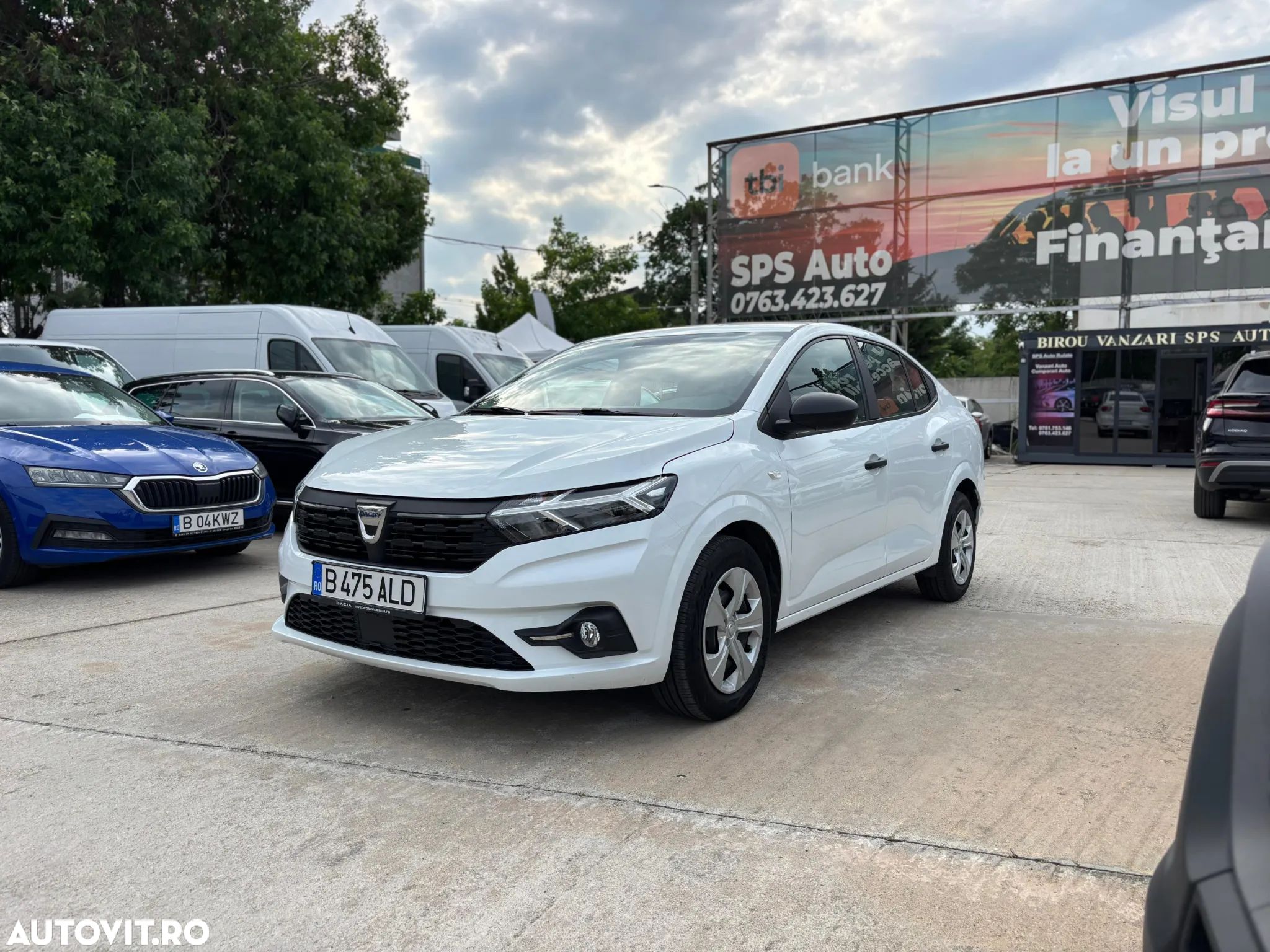 Dacia Logan - 1