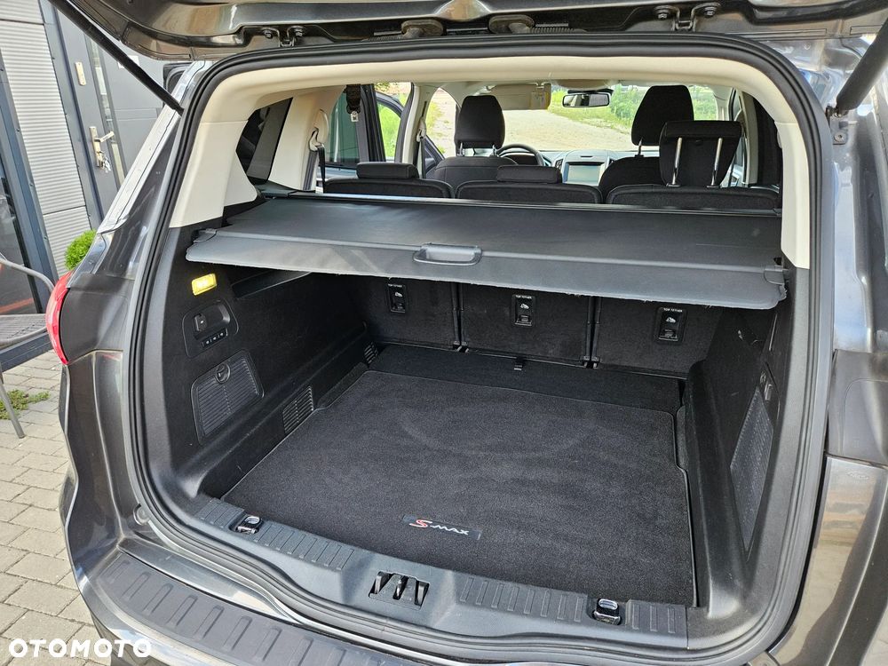 Ford S-Max 2.0 TDCi Titanium - 16