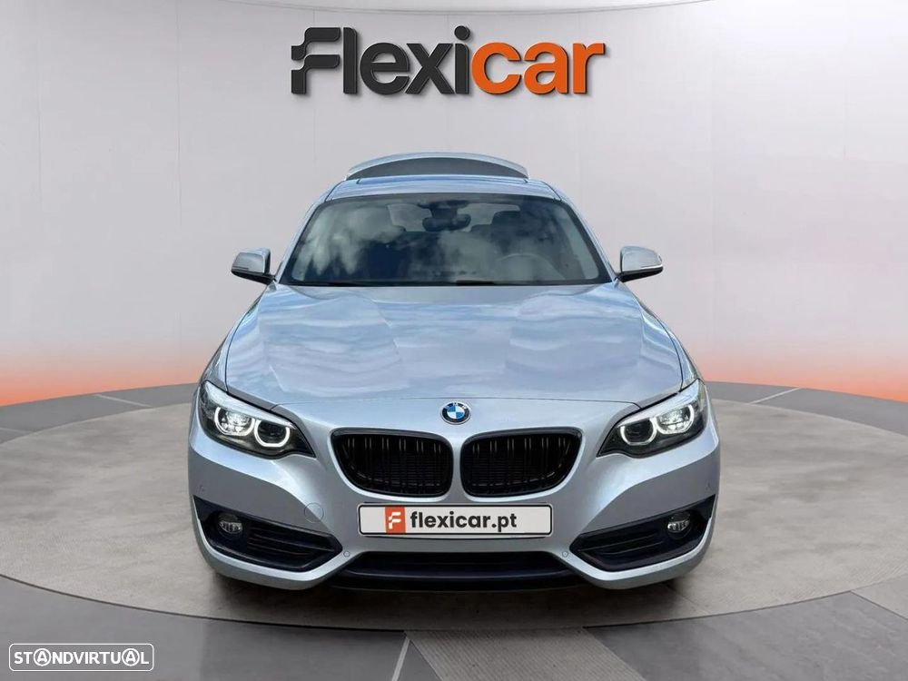 BMW 218 i Coupe Line Sport Auto - 2