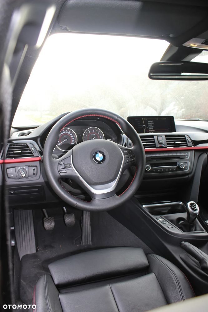 BMW Seria 3 320d - 8