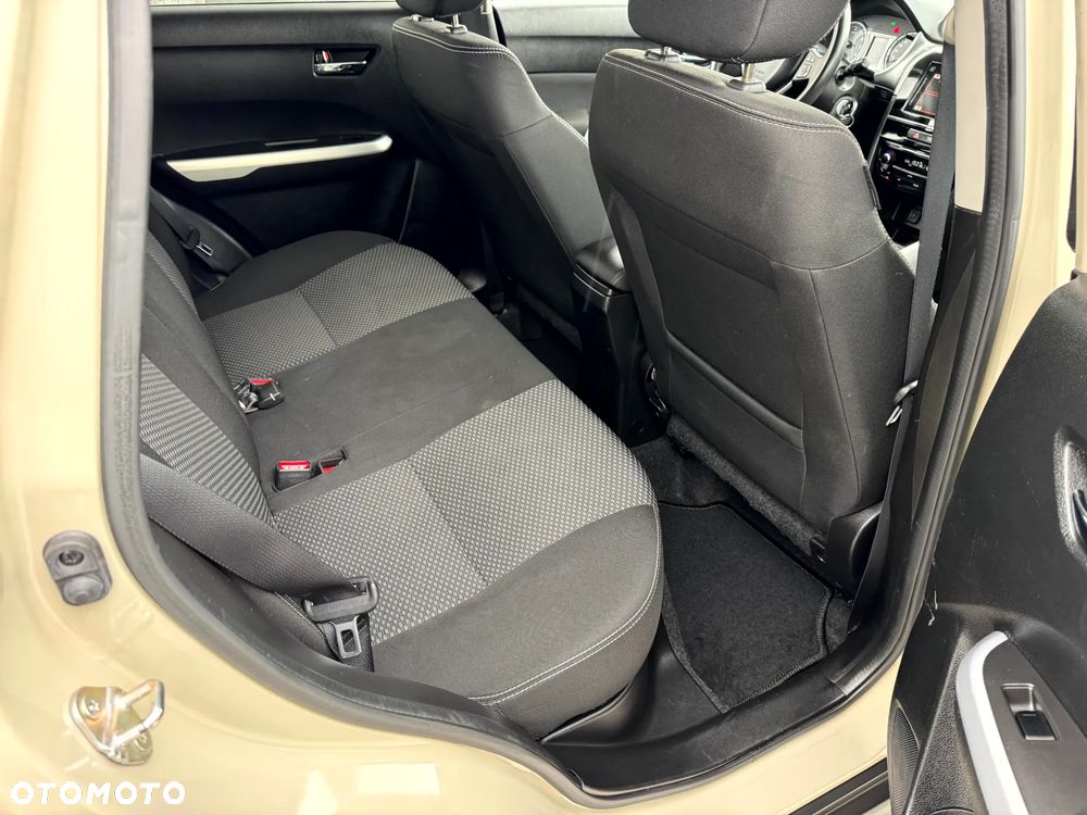 Suzuki Vitara 1.6 XLED 4WD - 12