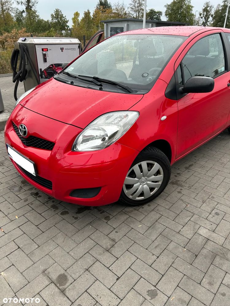 Toyota Yaris - 6