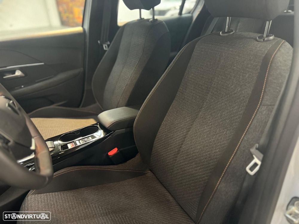 Peugeot e-208 50 kWh Style - 14