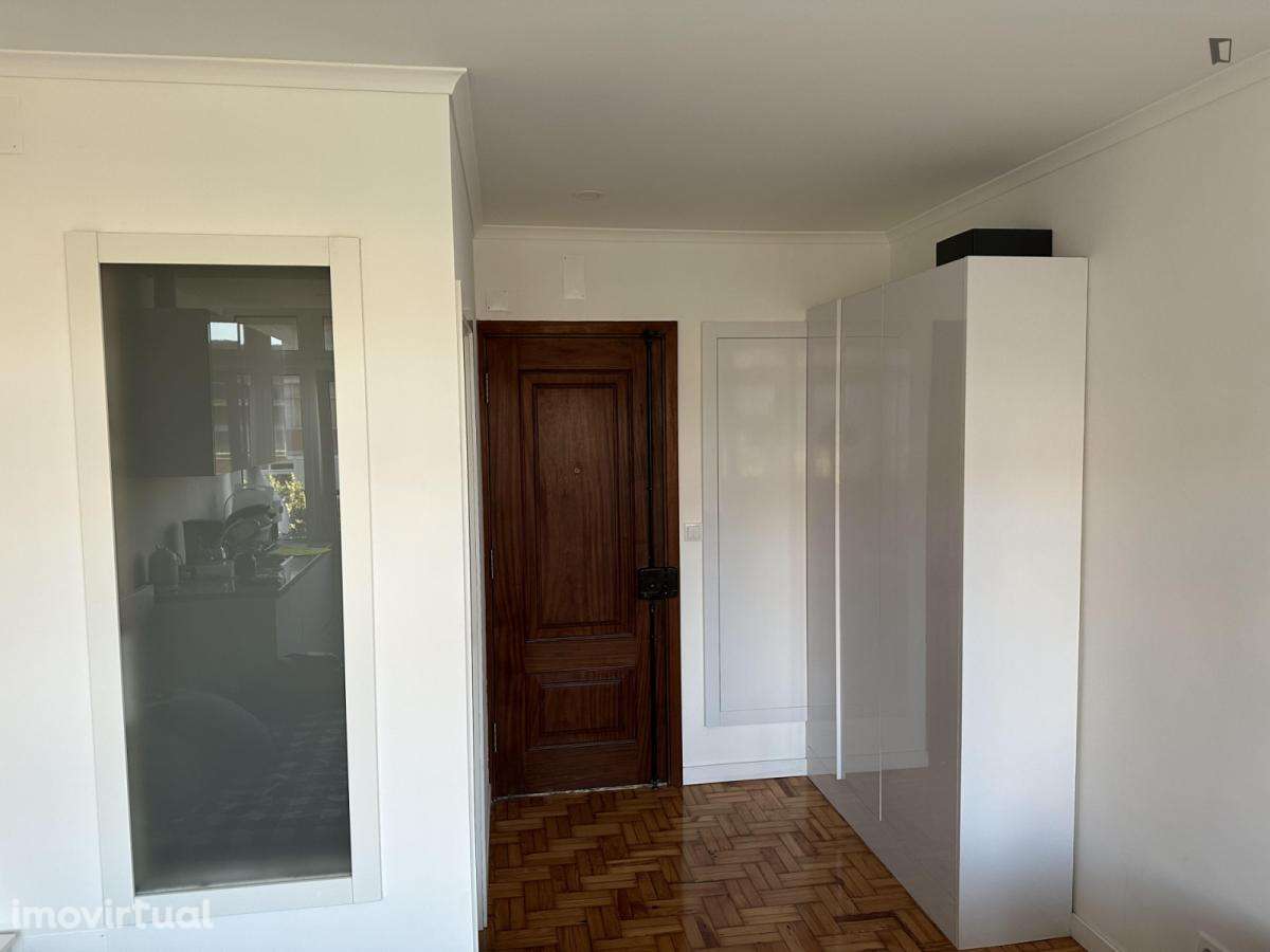 Estúdio - localizado em Sete Rios Lisbon - Grande imagem: 4/4