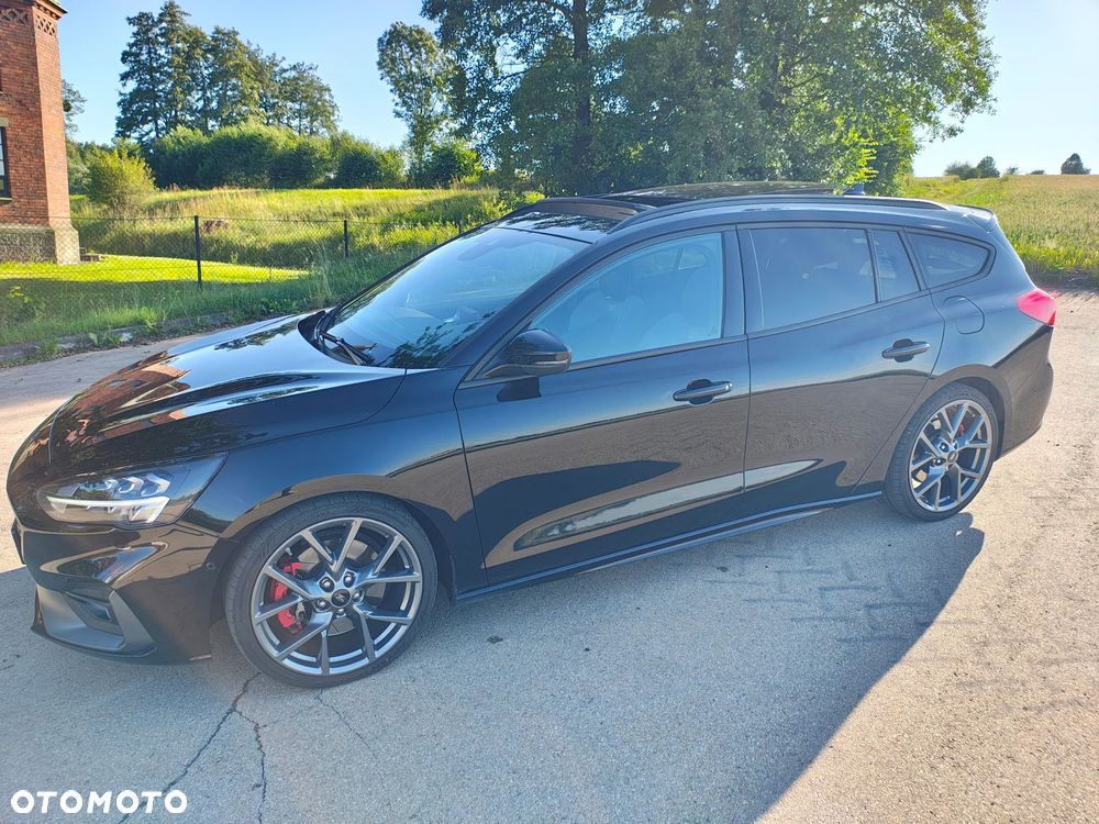 Ford Focus 2.3 EcoBoost ST - 26