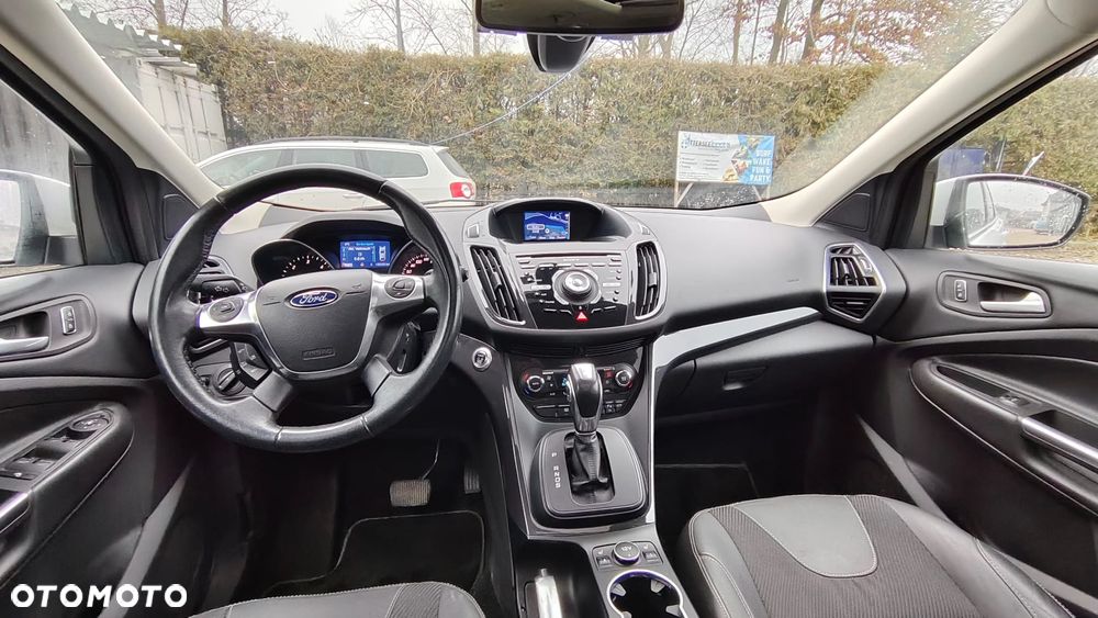 Ford Kuga 2.0 TDCi 4x4 Titanium - 16