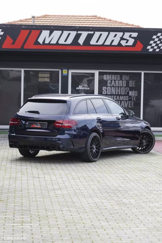 Mercedes-Benz C 180 - 30