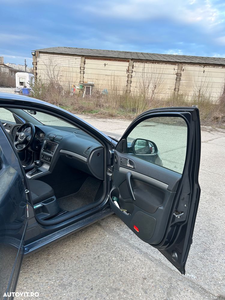 Skoda Octavia 1.6 TDI Drive DSG - 16