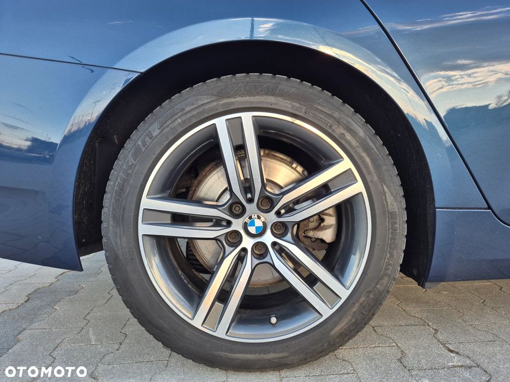 BMW Seria 5 520d Sport Line sport - 5