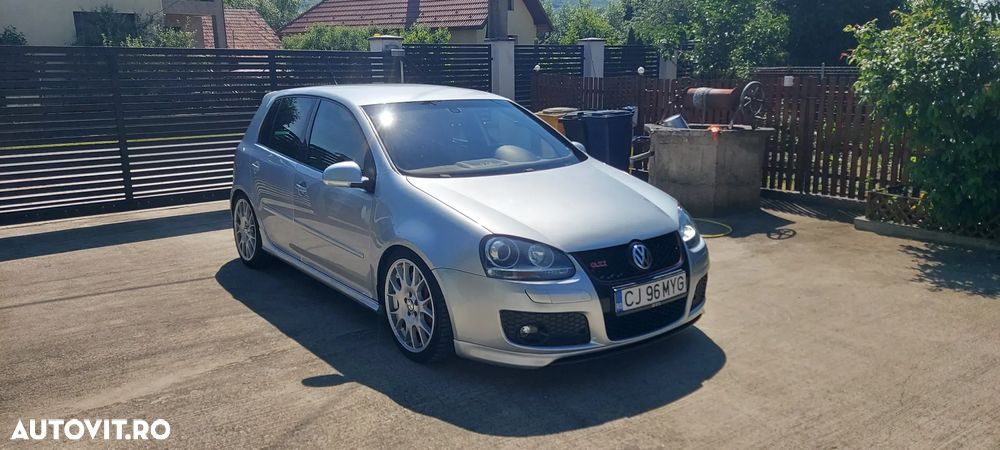Volkswagen Golf 2.0 FSI GTI 30 Edition - 2