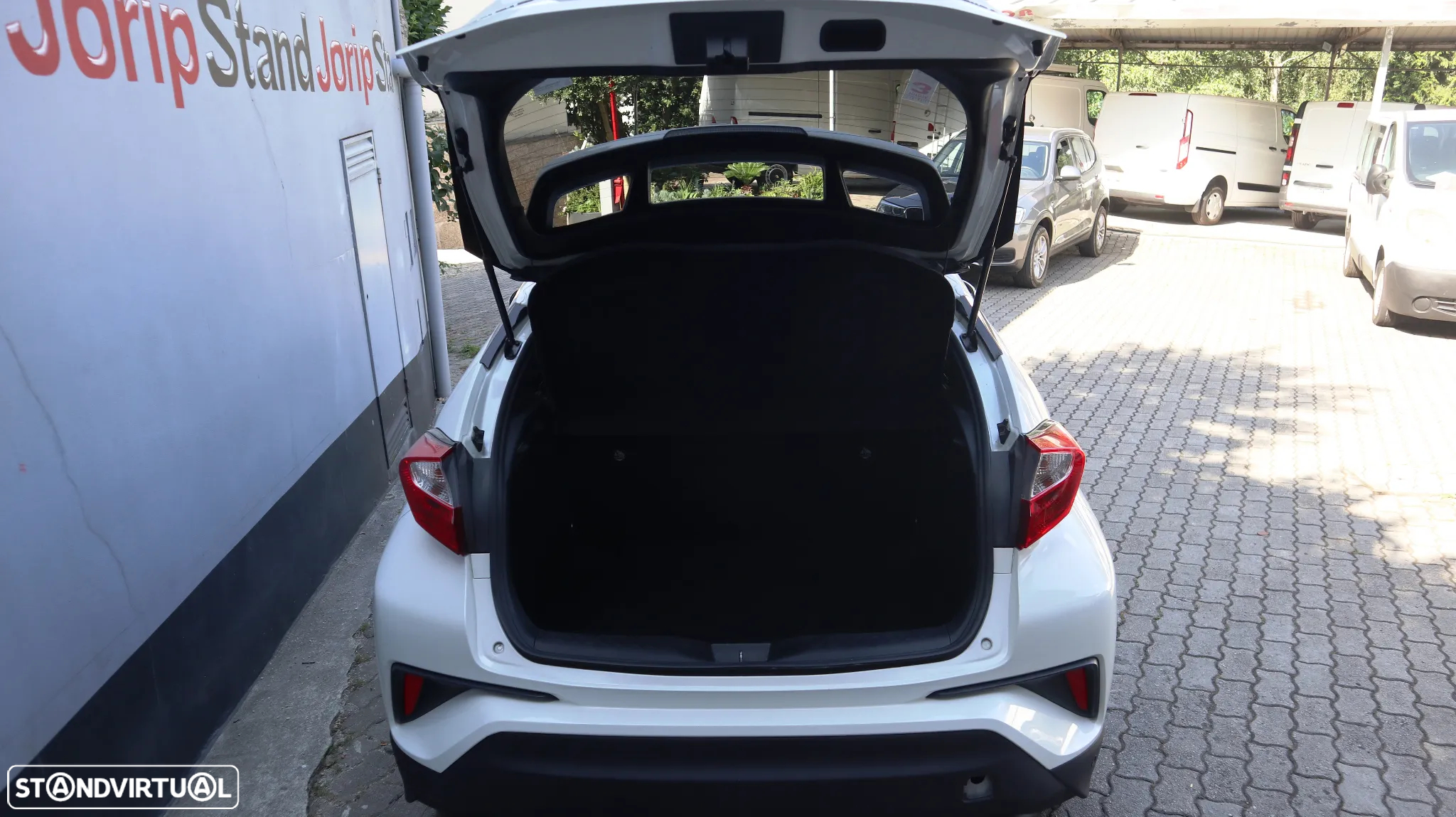 Toyota C-HR 1.8 HSD Exclusive+P.Luxury - 27