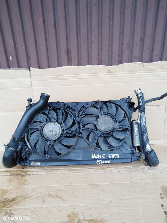 CHŁODNICA OPEL VECTRA C 2.2 CDTI KOMPLETNA AUTOMAT