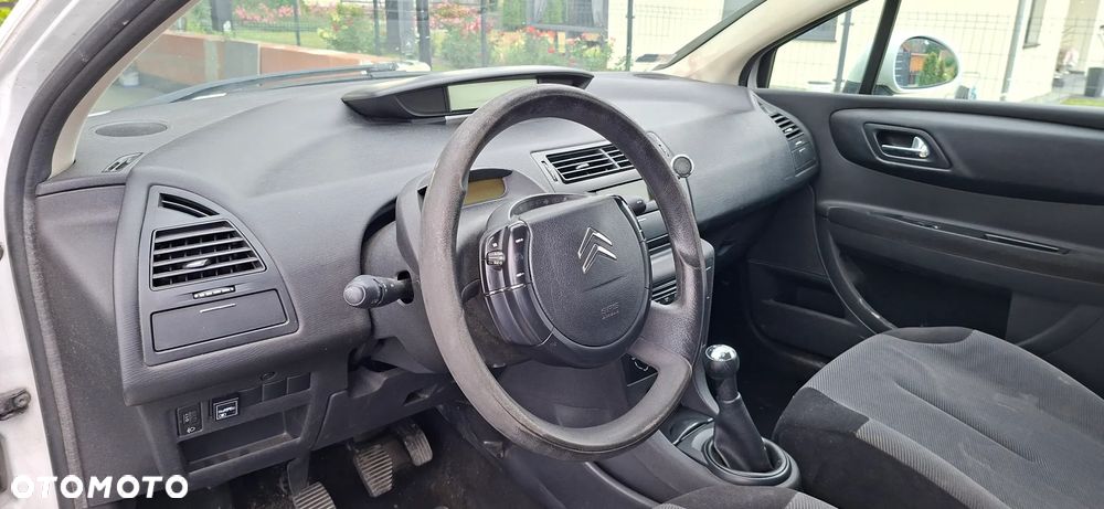 Citroën C4 1.6 16V Impress - 7