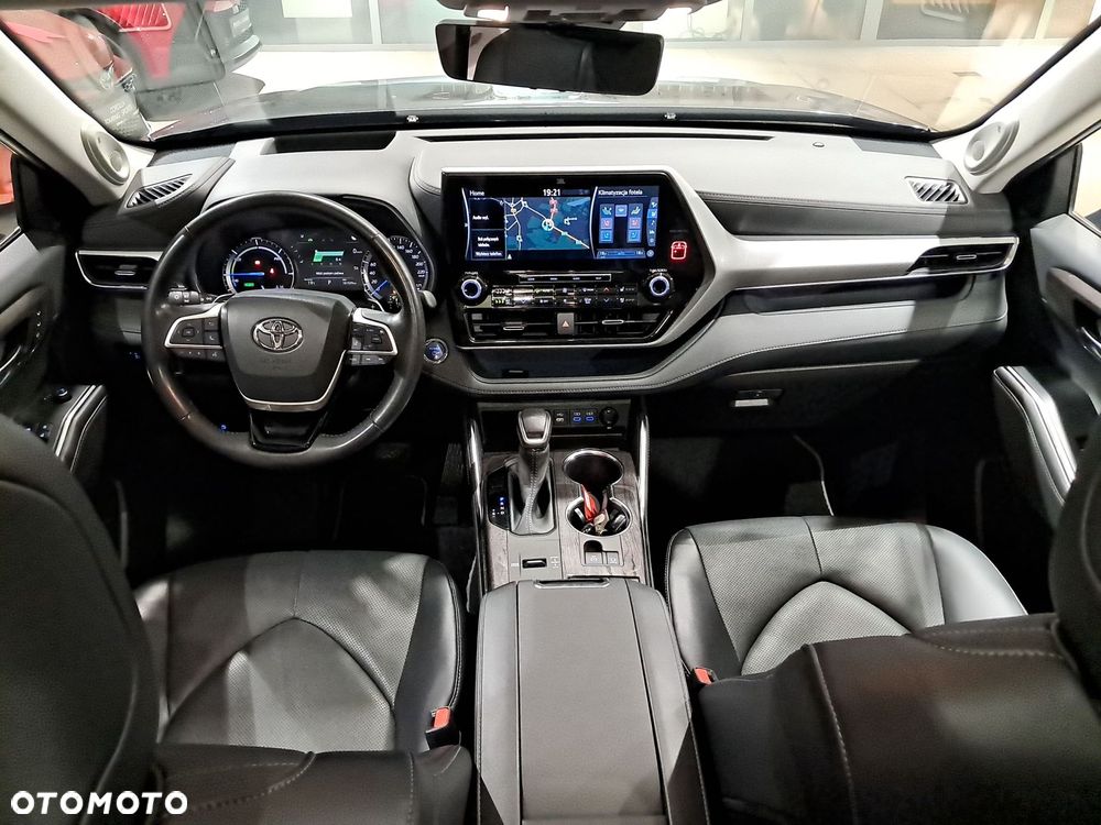 Toyota Highlander - 14