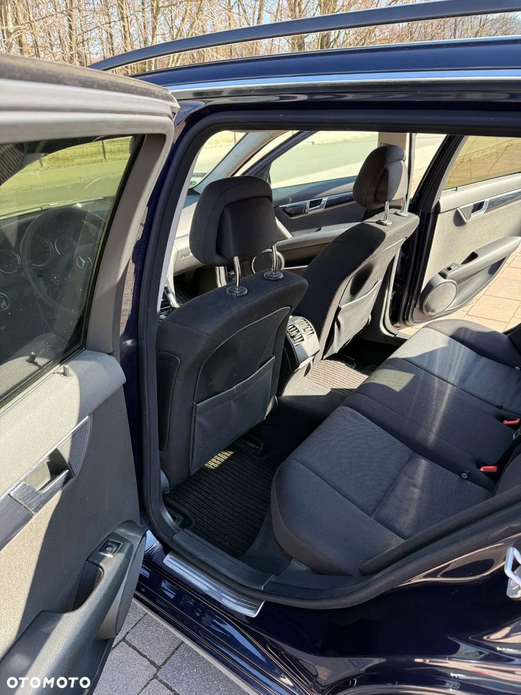 Mercedes-Benz Klasa C 180 Kompressor Automatik Avantgarde - 12