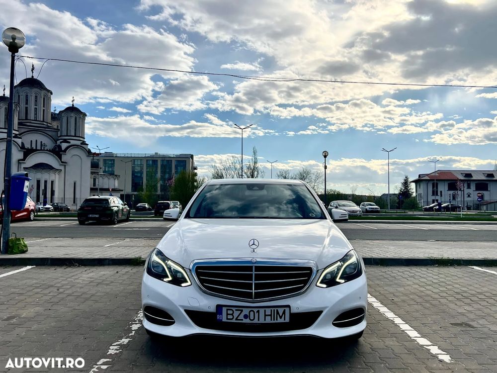 Mercedes-Benz E 300 BLUETEC Aut. - 1