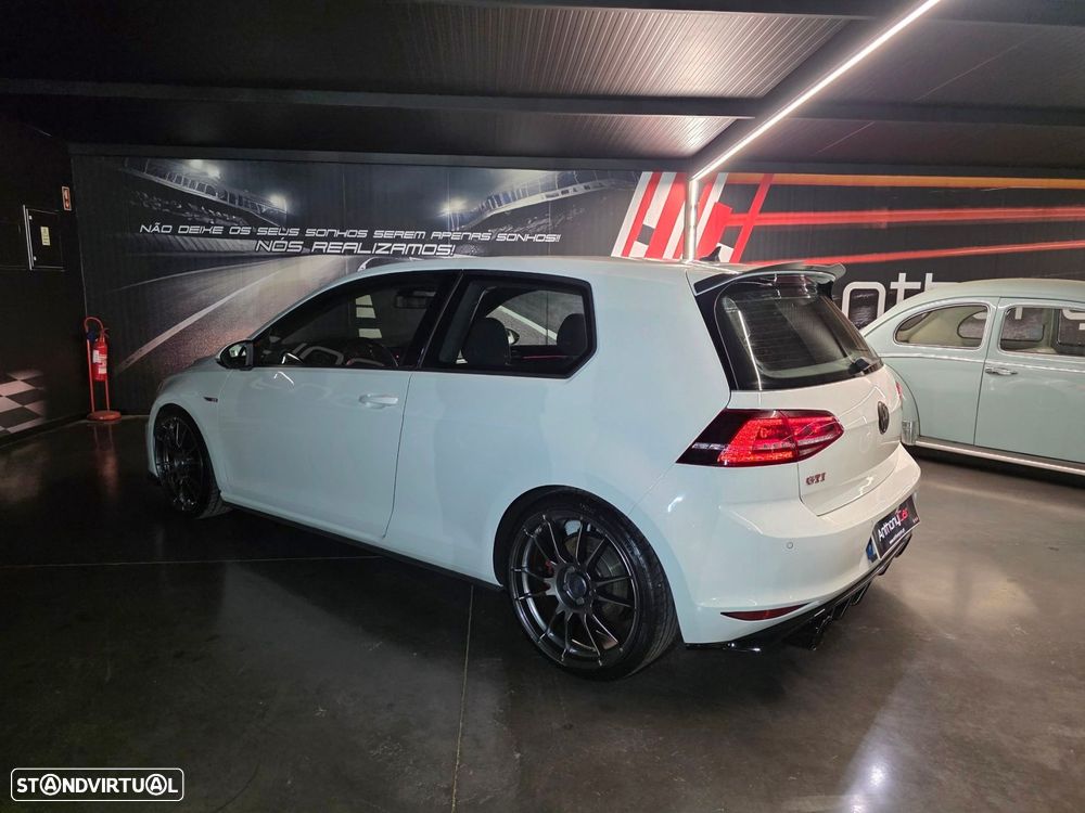 VW Golf 2.0 TSi GTi DSG - 3