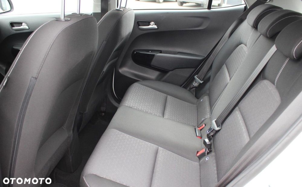Kia Picanto - 17