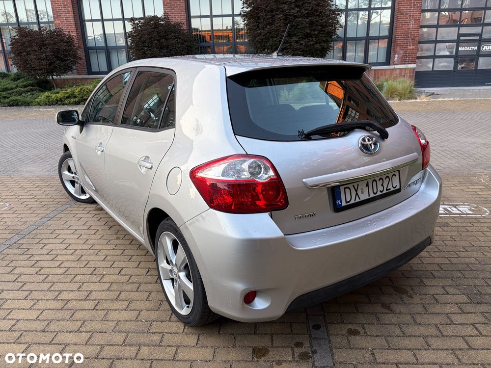 Toyota Auris - 5