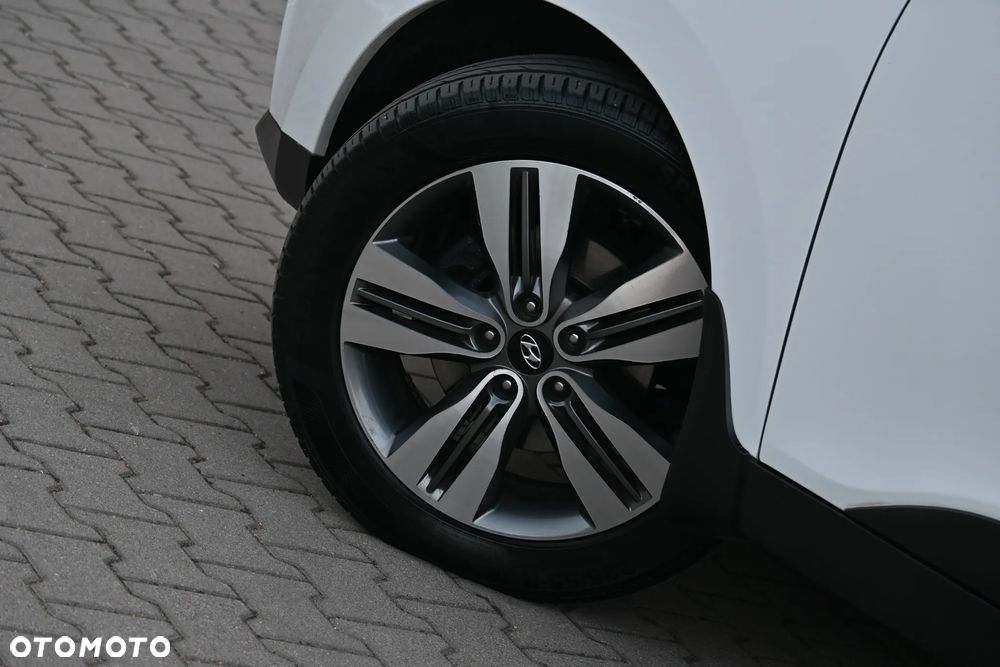 Hyundai ix35 2.0 CRDi 4WD Automatik Premium - 10