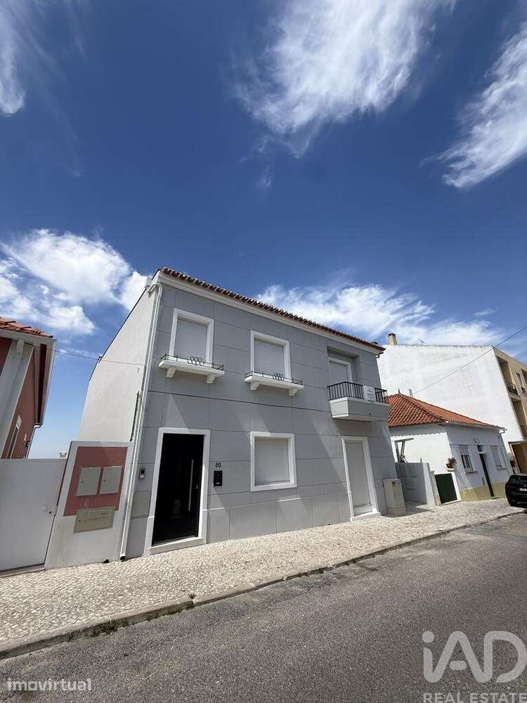 Casa / Villa T6 em União de Freguesias da Cidade de Santarém de 130 m2 - Grande imagem: 4/36