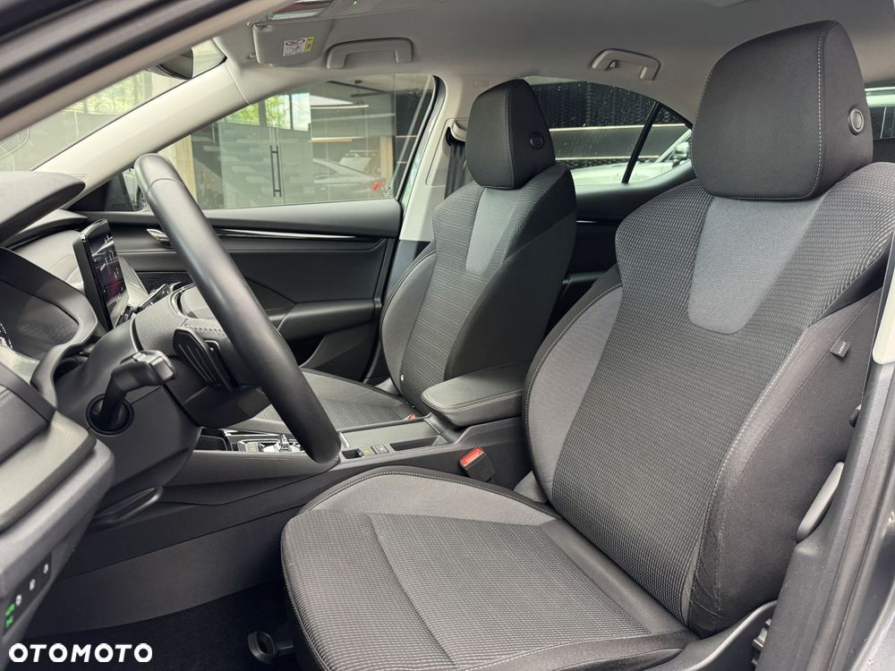 Skoda Octavia 2.0 TDI Ambition DSG - 12