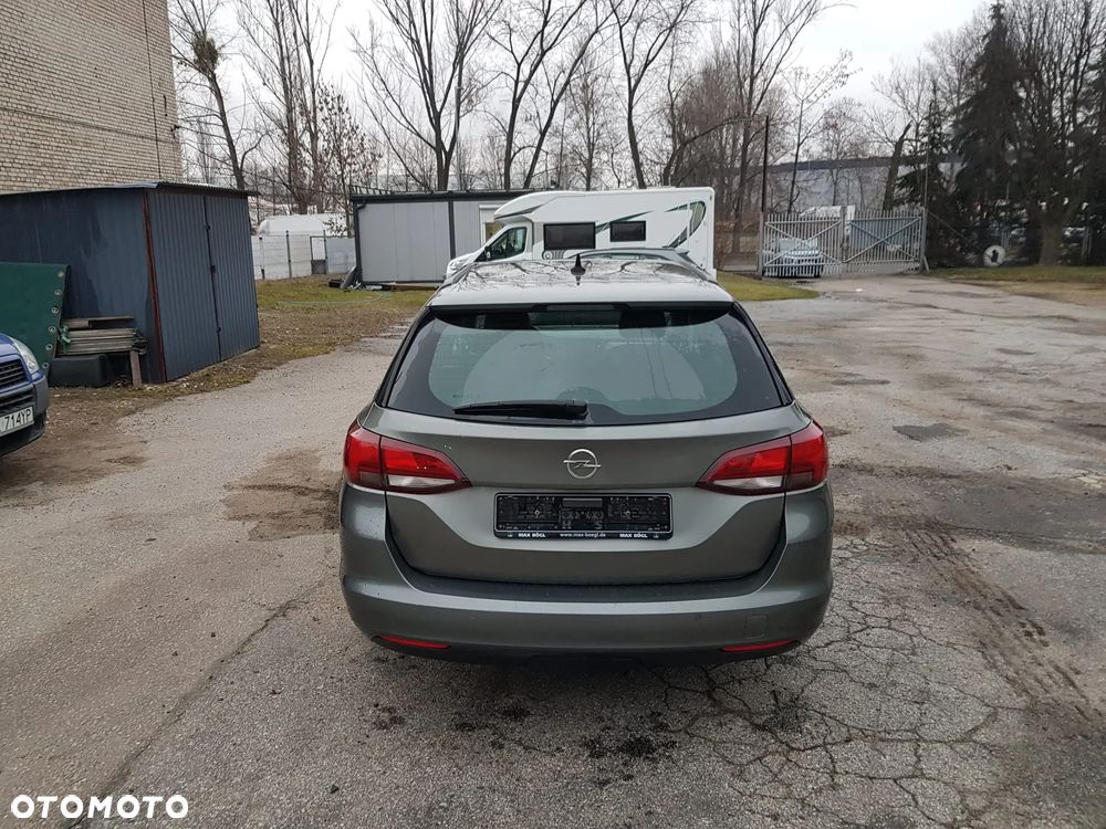 Opel Astra 1.6 D (CDTI) Start/Stop Edition - 4