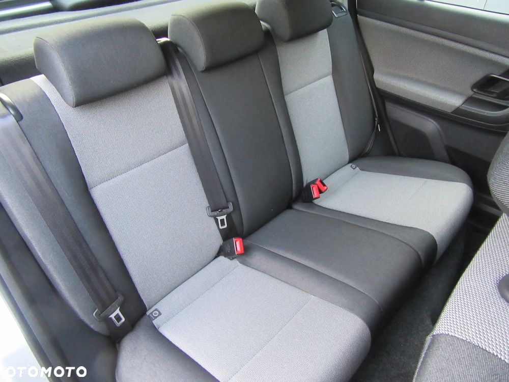 Skoda Fabia 1.2 12V Ambition Plus - 13