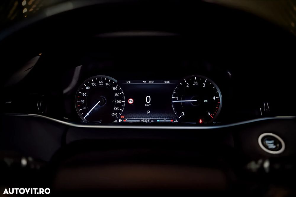 Land Rover Range Rover Evoque 2.0 D150 R-Dynamic - 26