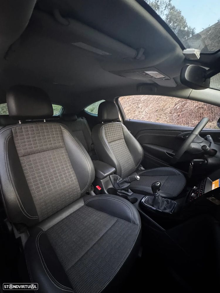 Opel Astra GTC 1.6 CDTi S/S - 16