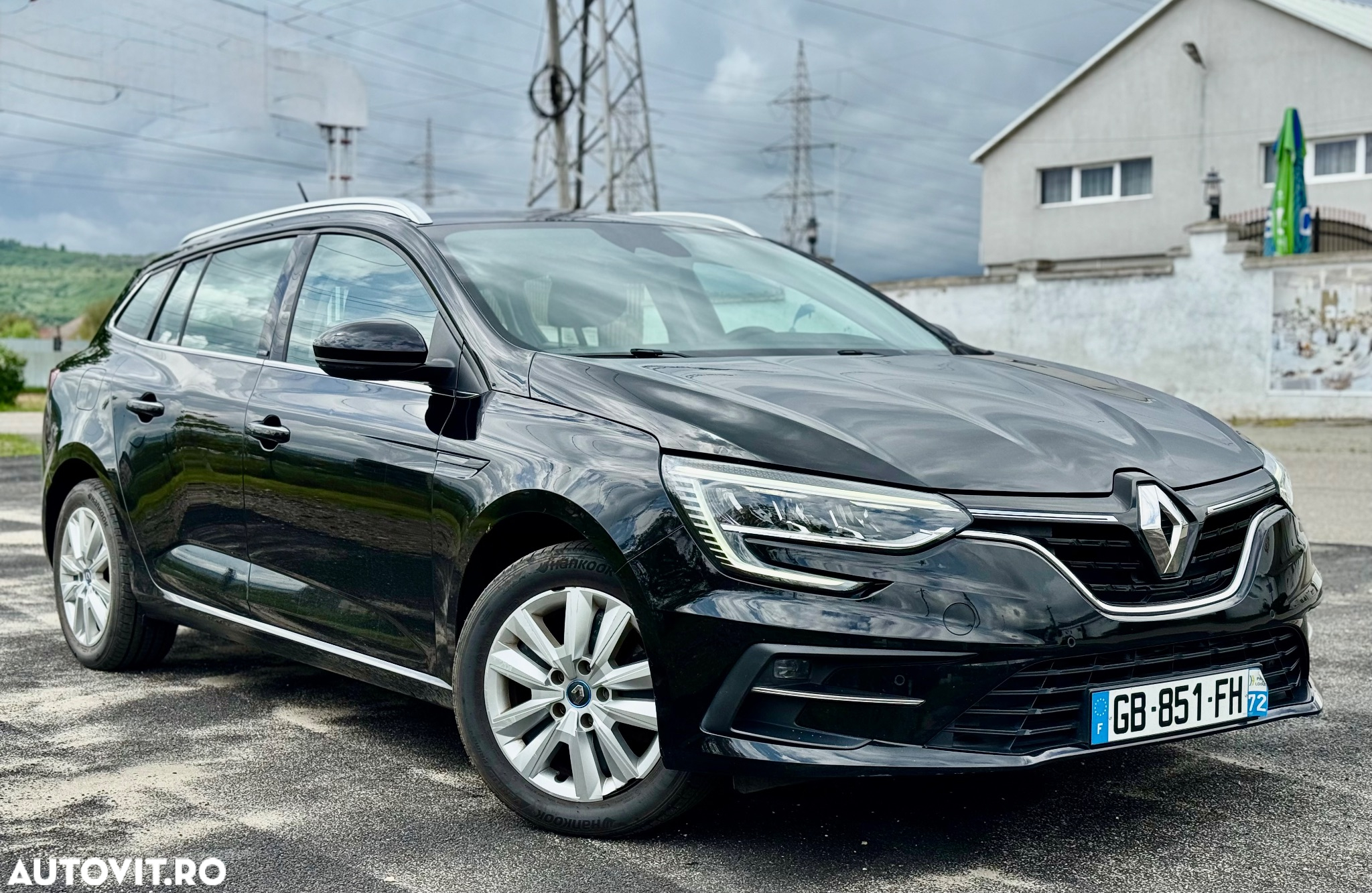 Renault Megane Grandtour E-TECH Plug-in 160 BUSINESS EDITION - 3