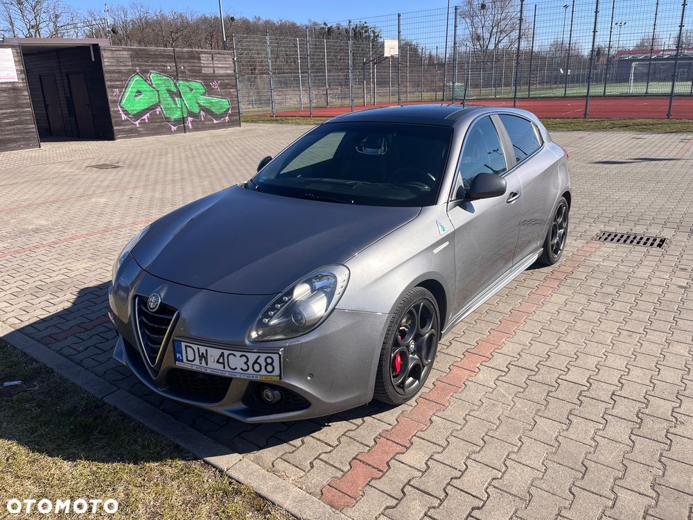 Alfa Romeo Giulietta 1750 TBi QV TCT - 1