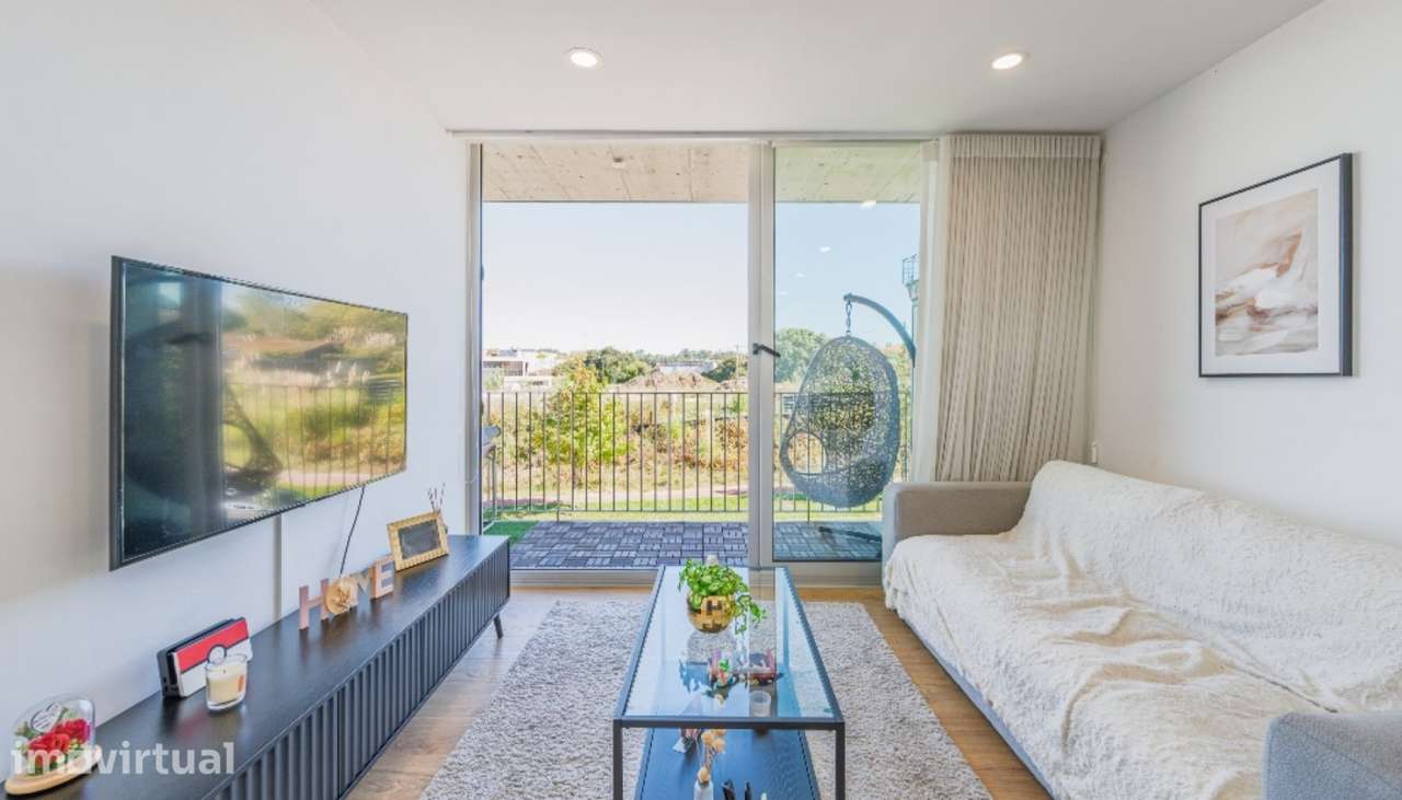 Apartamento T1 com varanda e garagem, para venda em Espinho, Portugal - Grande imagem: 3/15
