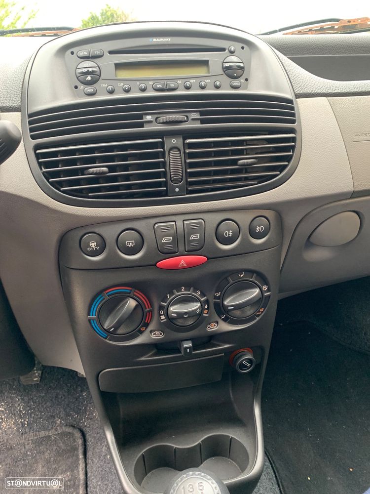 Fiat Punto 1.2 16V 80 Dynamic - 7