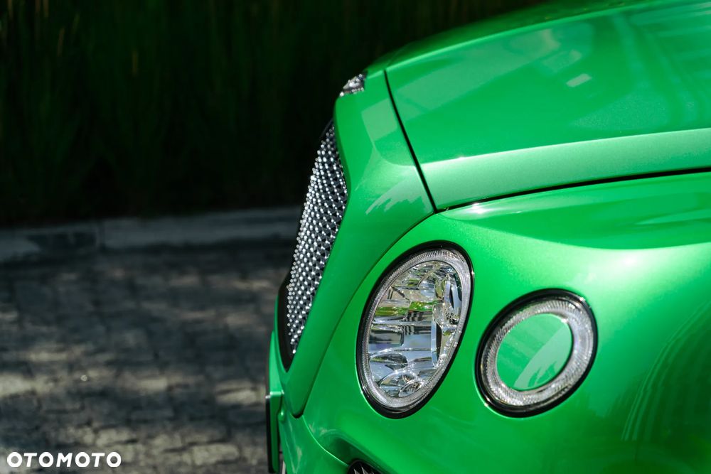 Bentley Bentayga V8 - 12