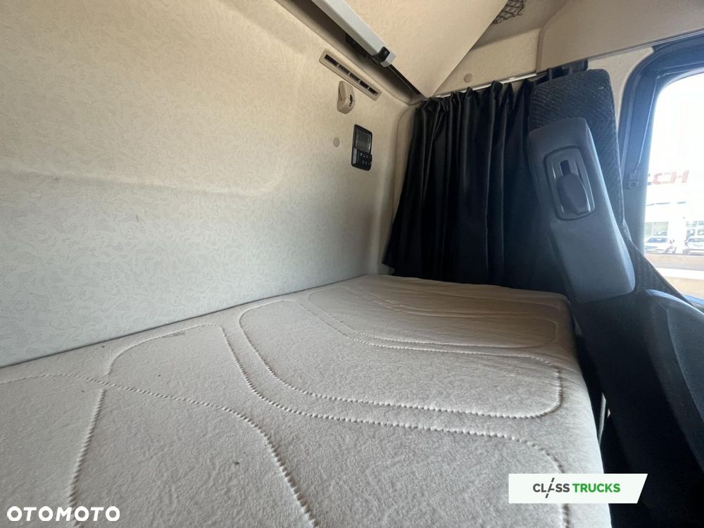 Mercedes-Benz Actros 5 1845 BigSpace LED lights - 19