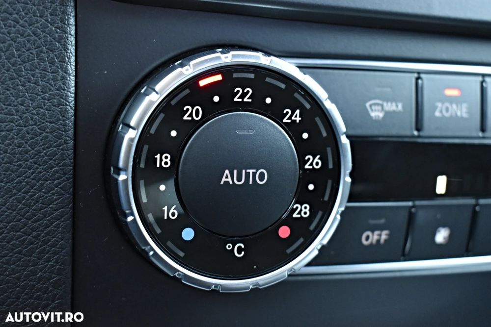 Mercedes-Benz C 180 CDI DPF (BlueEFFICIENCY) 7G-TRONIC Avantgarde - 17