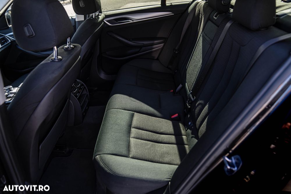 BMW Seria 5 520d - 15