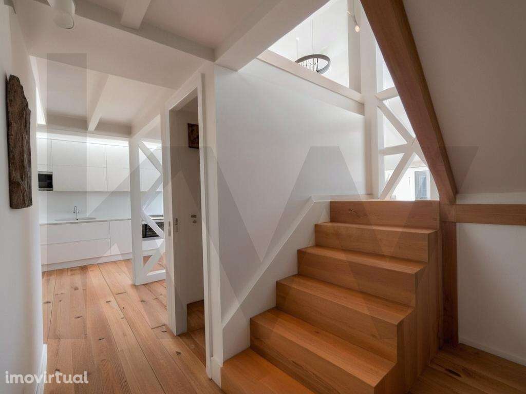 Venda Exclusivo Penthouse T4 Chiado - Grande imagem: 2/25