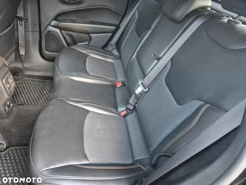 Jeep Compass - 6