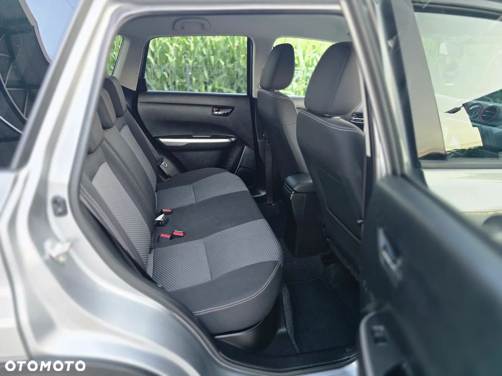 Suzuki Vitara 1.4 Boosterjet Elegance 2WD - 17