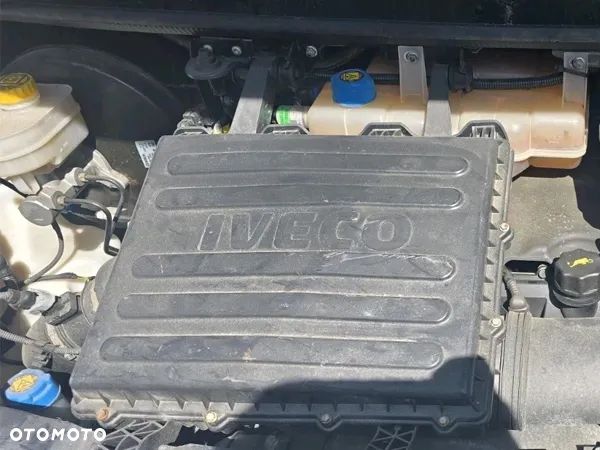 F1CGL411E słupek 3.0 JTD Euro6 Iveco Daily Fiat Ducato E6 - 1