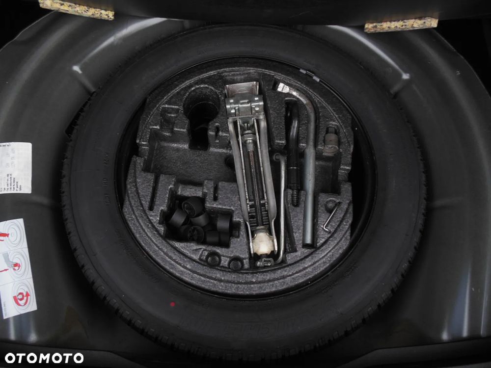 Volkswagen Golf 1.4 TSI Highline - 34