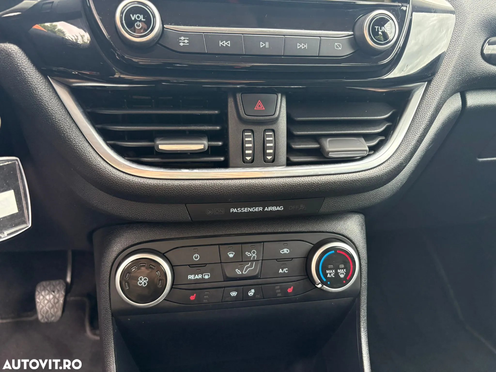 Ford Fiesta 1.0 EcoBoost Active II - 9
