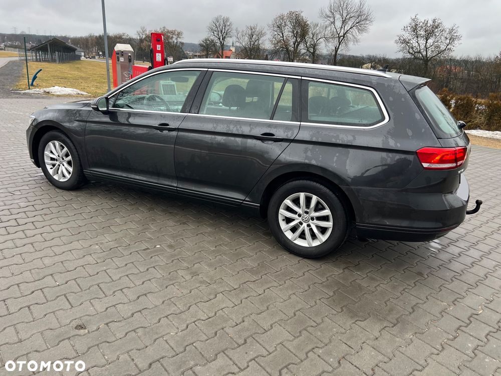 Volkswagen Passat - 7