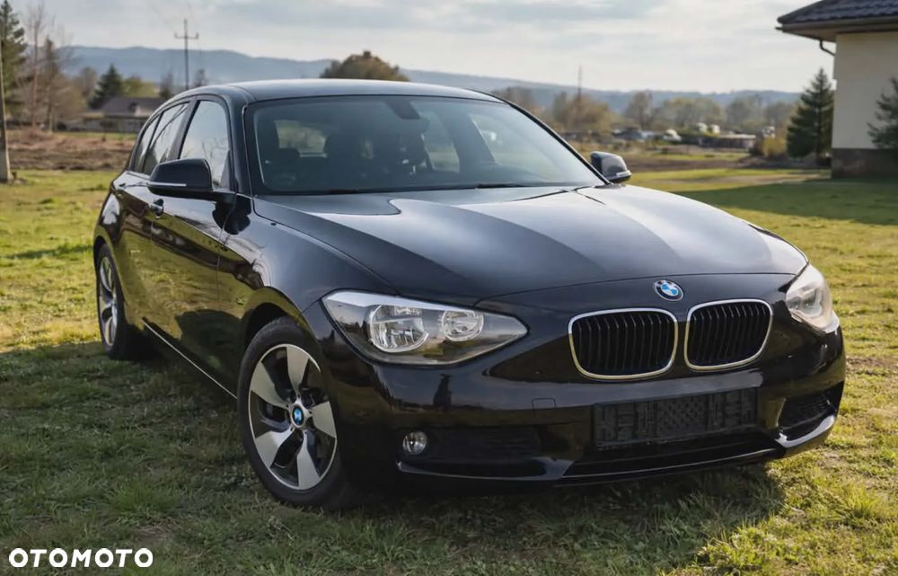 BMW Seria 1 116i - 1